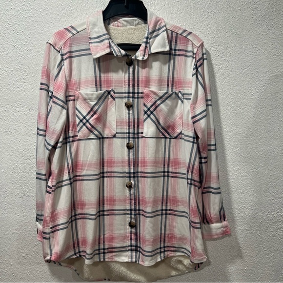 Pink and White Plaid Button-Up Shirt‎ - Picture 2 of 16